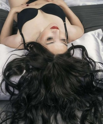 Сладкая, как конфетка, и страстная, как вулкан! Обещаю незабываемое время, полное страсти и желания. Звони, и мы с тобой окунемся в мир наслаждения вдвоем. 12233, 28 лет